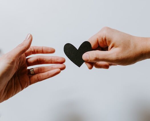 kelly-sikkema-XX2WTbLr3r8-unsplash hand heart